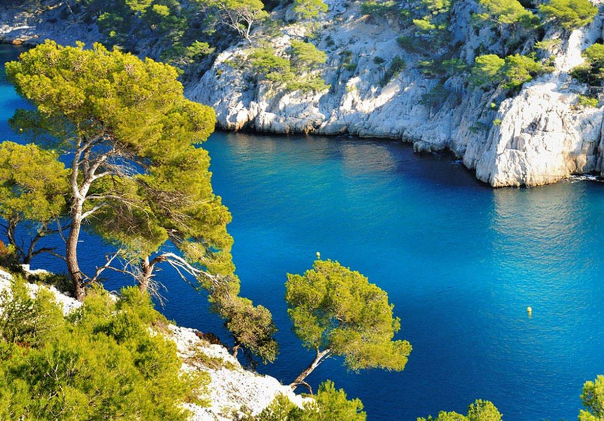 Provence Hiking Adventure: A Self-Guided Walk From Mountains To Coast Provence Hiking Adventure: A Self-Guided Walk From Mountains To Coast
