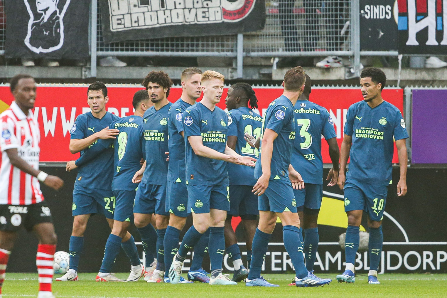 PSV Amankan Gelar Liga Belanda Setelah Taklukkan Sparta Rotterdam PSV Amankan Gelar Liga Belanda Setelah Taklukkan Sparta Rotterdam