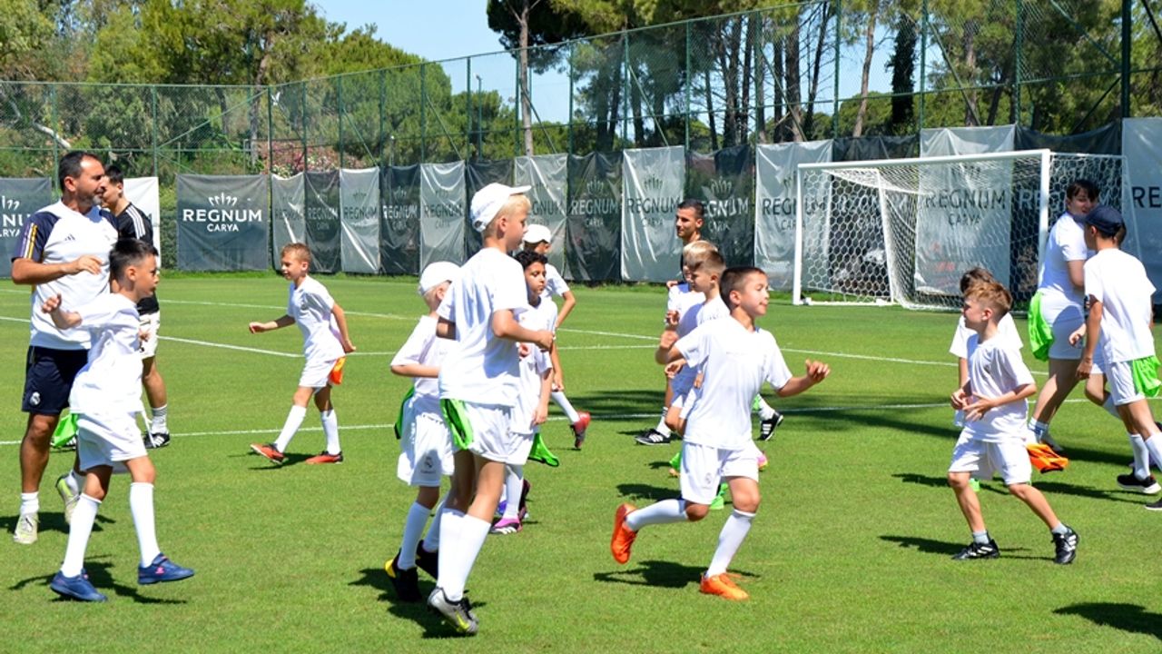 Real Madrid'in Dört Yıldız Oyuncusu Hakkında Soruşturma Başlatıldı Real Madrid'in Dört Yıldız Oyuncusu Hakkında Soruşturma Başlatıldı
