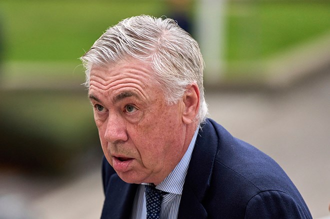 Real Madrid'in Geleceği: Klopp Mu Ancelotti Mi? Real Madrid'in Geleceği: Klopp Mu Ancelotti Mi?