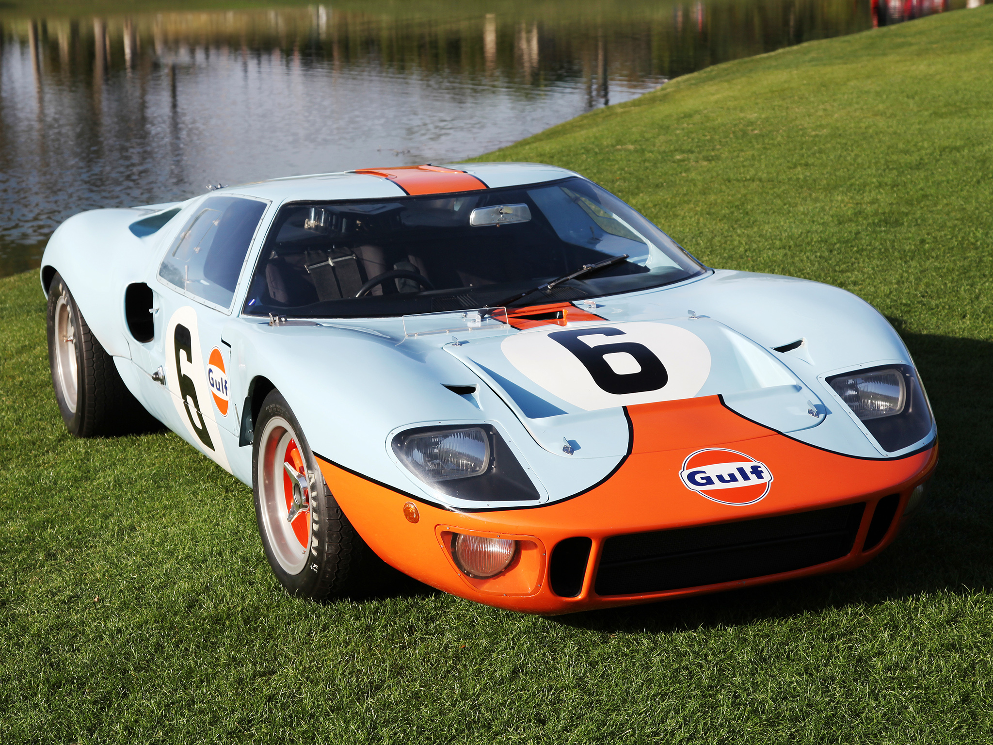Reborn: Lynx's Expertise In Restoring The Original Ford GT Reborn: Lynx's Expertise In Restoring The Original Ford GT