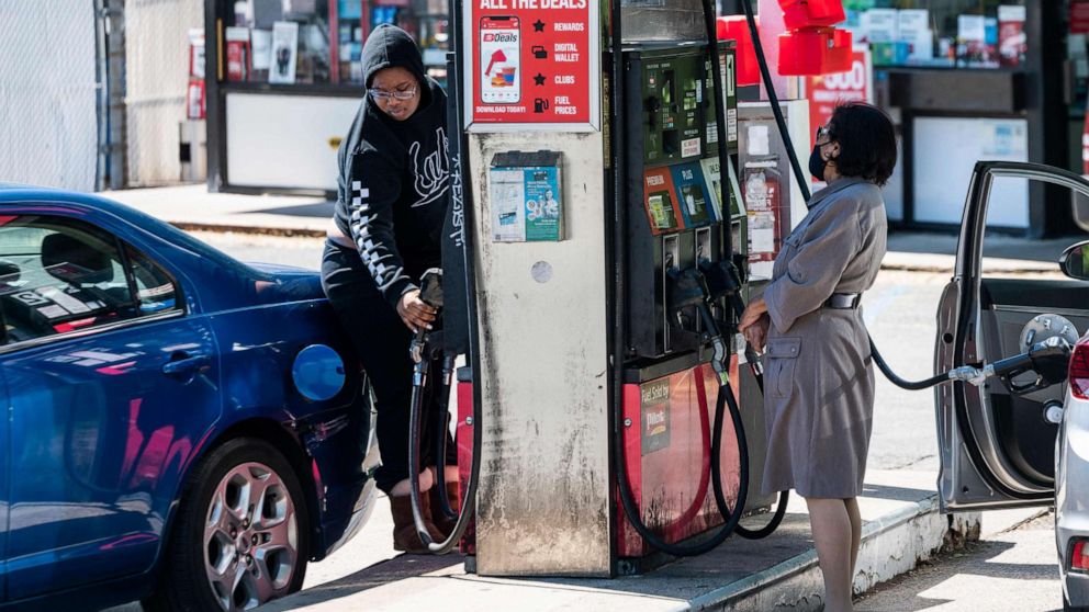 Record-Low Memorial Day Gas Prices Expected Record-Low Memorial Day Gas Prices Expected