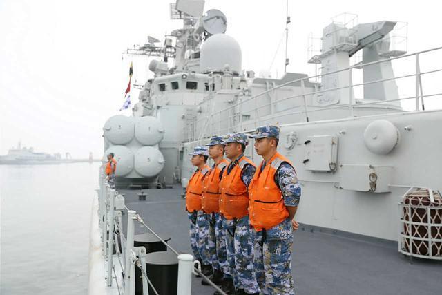 Regalo Presidencial: Tres Toros Uruguayos Parten Hacia China Para Xi Jinping Regalo Presidencial: Tres Toros Uruguayos Parten Hacia China Para Xi Jinping