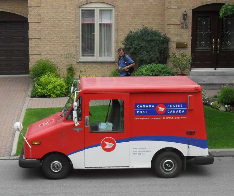 Report: Canada Post Facing Bankruptcy, Door-to-Door Mail Delivery Under Threat Report: Canada Post Facing Bankruptcy, Door-to-Door Mail Delivery Under Threat