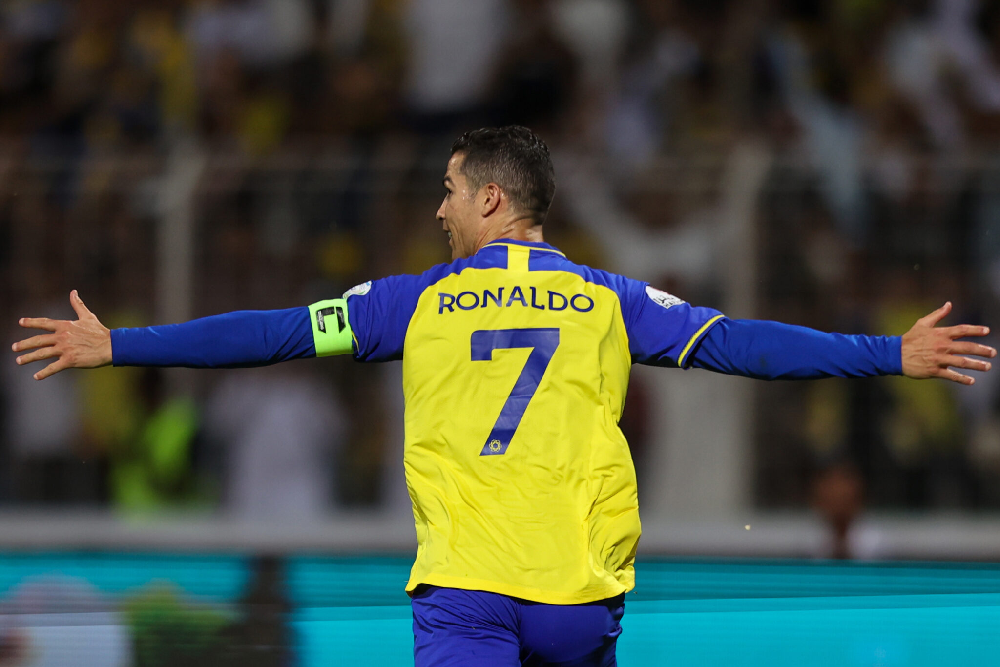 Resmi: Cristiano Ronaldo, Al Nassr'a Transfer Oldu - 2 Yıllık Kontrak Resmi: Cristiano Ronaldo, Al Nassr'a Transfer Oldu - 2 Yıllık Kontrak