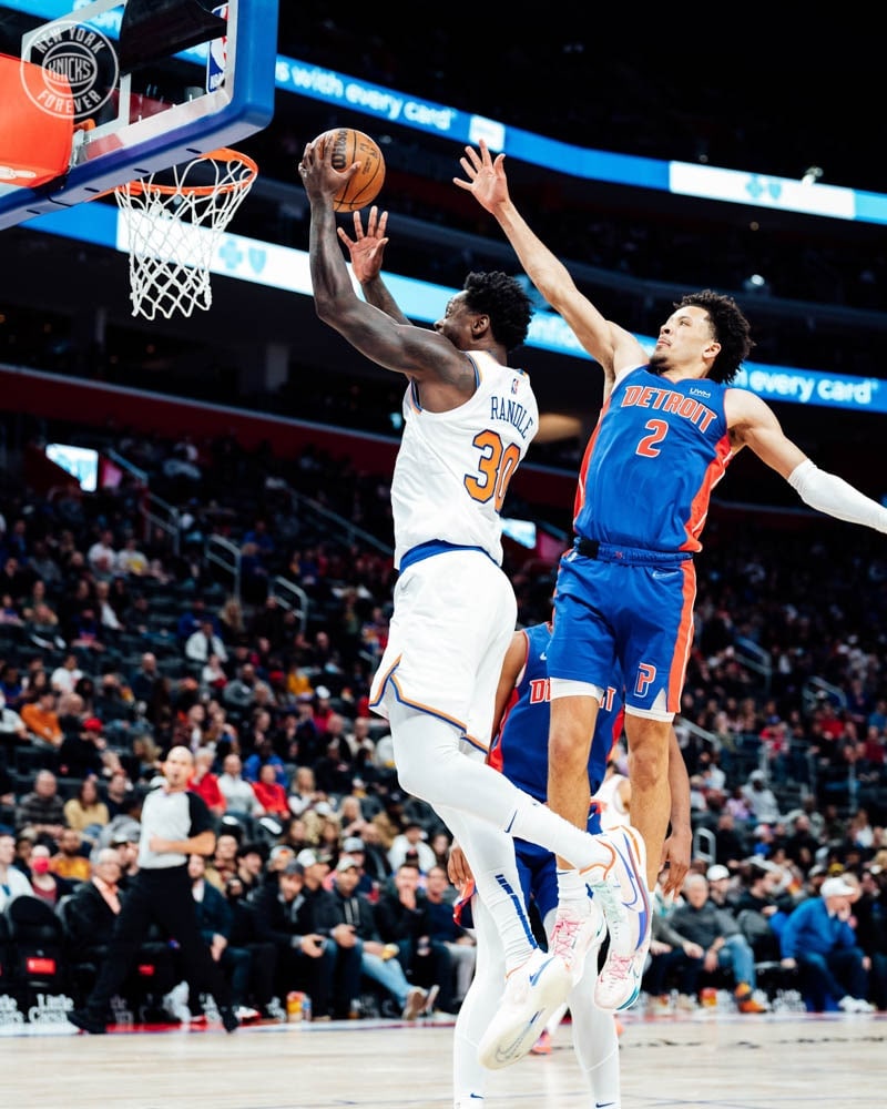 Reta NBA Teisėjo Klaida Pakeitė „Pistons“ Ir „Knicks“ Rungtynių Rezultatą Reta NBA Teisėjo Klaida Pakeitė „Pistons“ Ir „Knicks“ Rungtynių Rezultatą