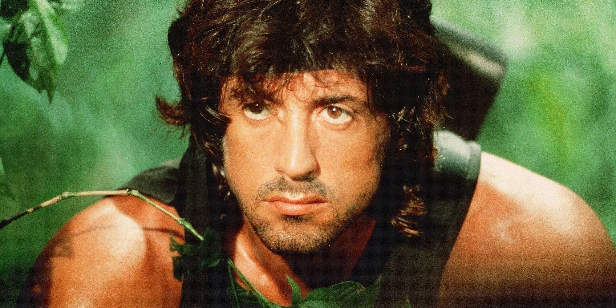 Revisitando O Filme De Sylvester Stallone: Mais Do Que Apenas Uma Adaptação Revisitando O Filme De Sylvester Stallone: Mais Do Que Apenas Uma Adaptação