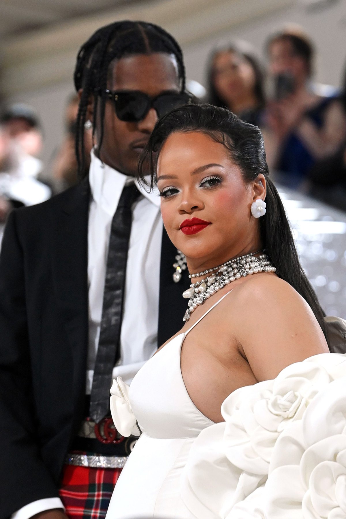 Rihanna Confirms Third Pregnancy During Met Gala Appearance Rihanna Confirms Third Pregnancy During Met Gala Appearance
