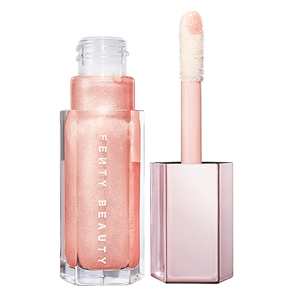 Rihanna's Parisian Fenty Beauty Charm: A Sweet Fan Encounter Rihanna's Parisian Fenty Beauty Charm: A Sweet Fan Encounter