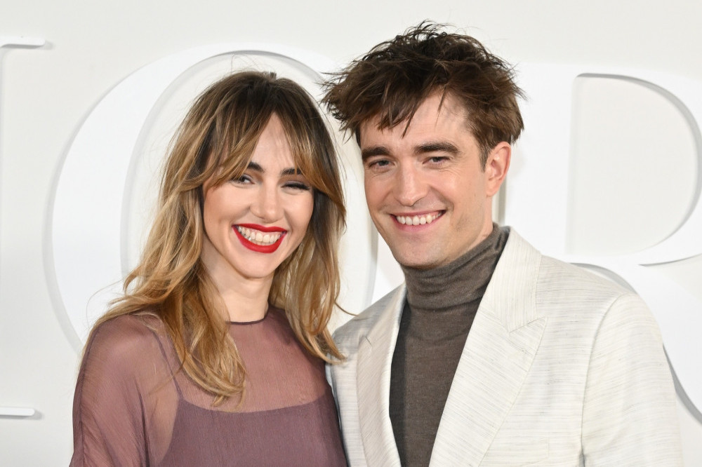 Robert Pattinson's Relationships: From Twilight To Suki Waterhouse And Beyond Robert Pattinson's Relationships: From Twilight To Suki Waterhouse And Beyond