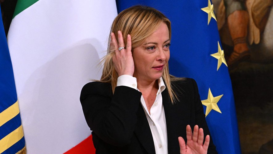 Rumeurs À Rome : Macron Accusé D'Influencer Le Conclave Rumeurs À Rome : Macron Accusé D'Influencer Le Conclave