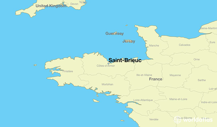 Saint-Brieuc Et Ses Charentaises: Une Tradition Intacte Saint-Brieuc Et Ses Charentaises: Une Tradition Intacte