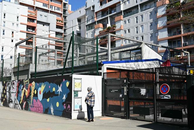 Saint-Ouen: L'école Maternelle Pourrait Déménager À Cause D'un Point De Deal Saint-Ouen: L'école Maternelle Pourrait Déménager À Cause D'un Point De Deal