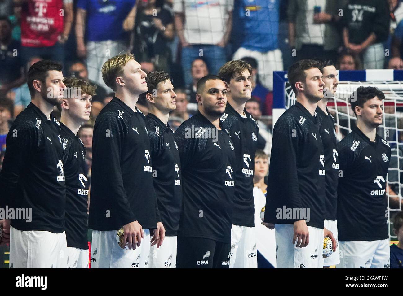 Saisonende Bundesliga: Abstieg Für Bochum Und Kiel, Leipzig Entgeht Champions League Saisonende Bundesliga: Abstieg Für Bochum Und Kiel, Leipzig Entgeht Champions League