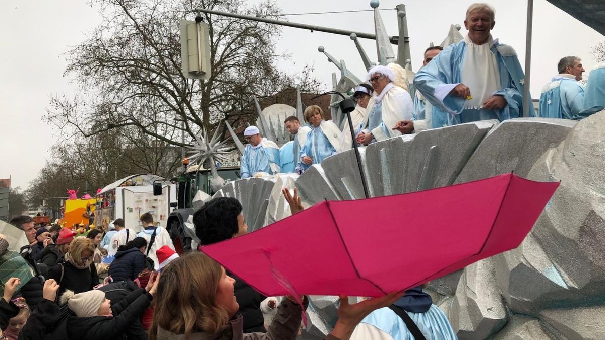 Schoduvel 2024: Bilder Und Eindrücke Vom Braunschweiger Karnevalsumzug Schoduvel 2024: Bilder Und Eindrücke Vom Braunschweiger Karnevalsumzug
