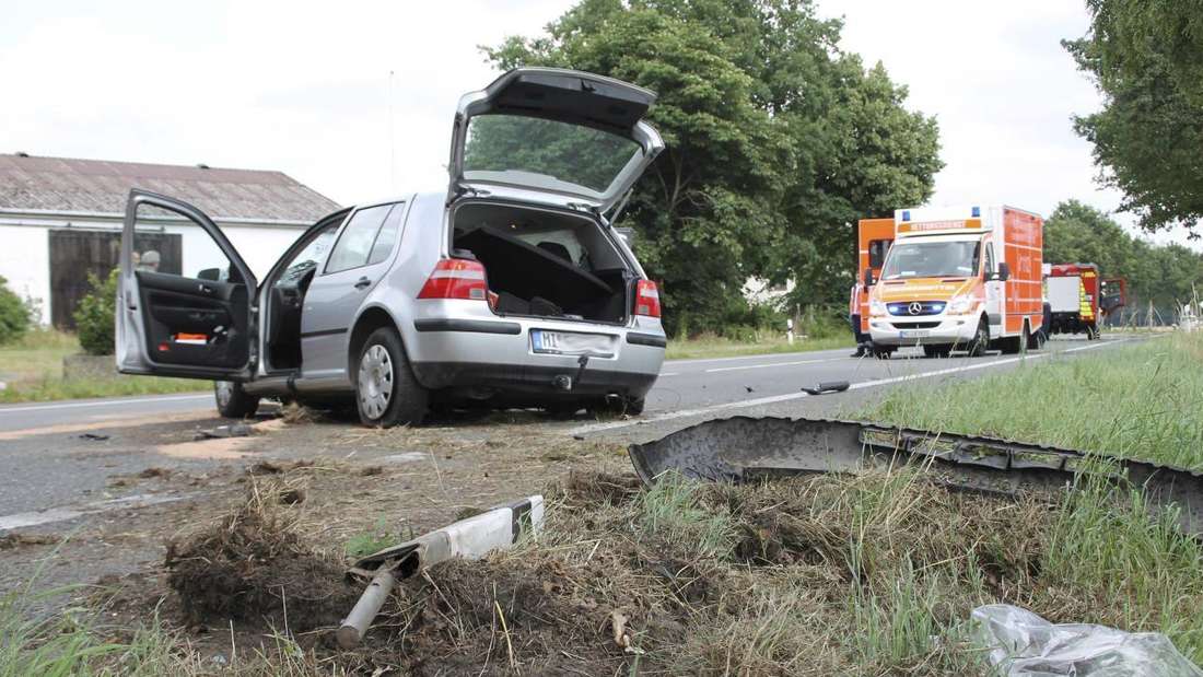 Schwerer Unfall In Stemwede: Bad Essener Bei Baumkollision Schwer Verletzt Schwerer Unfall In Stemwede: Bad Essener Bei Baumkollision Schwer Verletzt