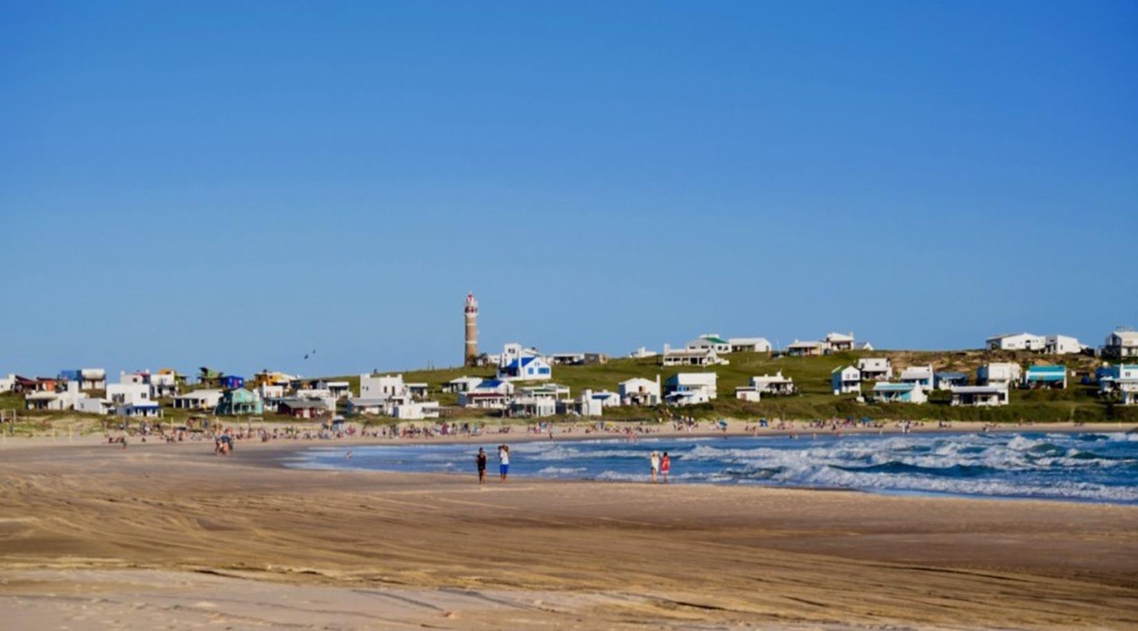 Semana De Turismo En Uruguay: Un Análisis De Su Significado Cultural E Histórico. Semana De Turismo En Uruguay: Un Análisis De Su Significado Cultural E Histórico.