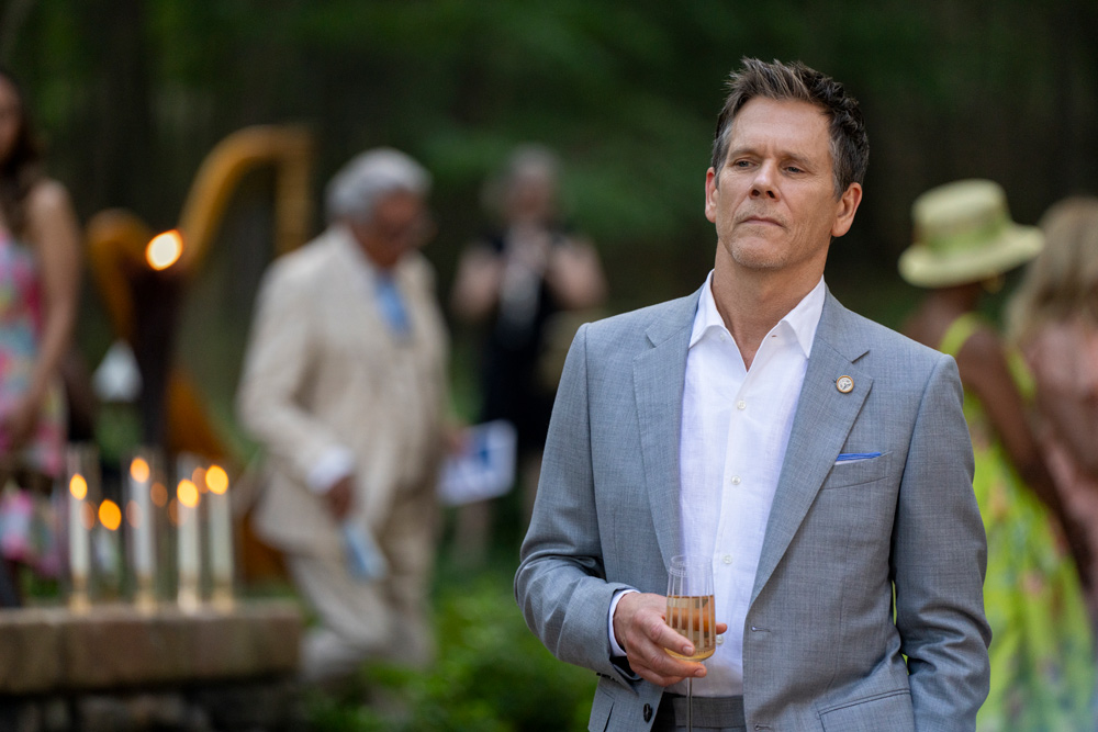 Siren (2024): Julianne Moore, Meghann Fahy, And Milly Alcock Impress Siren (2024): Julianne Moore, Meghann Fahy, And Milly Alcock Impress