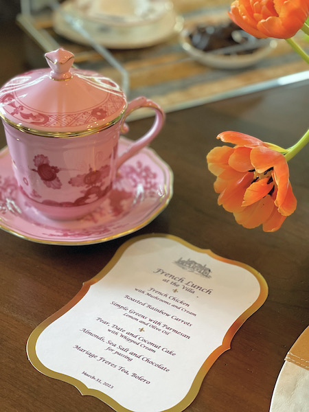 Six Definitive Rules For Polished Office Lunch Etiquette Six Definitive Rules For Polished Office Lunch Etiquette