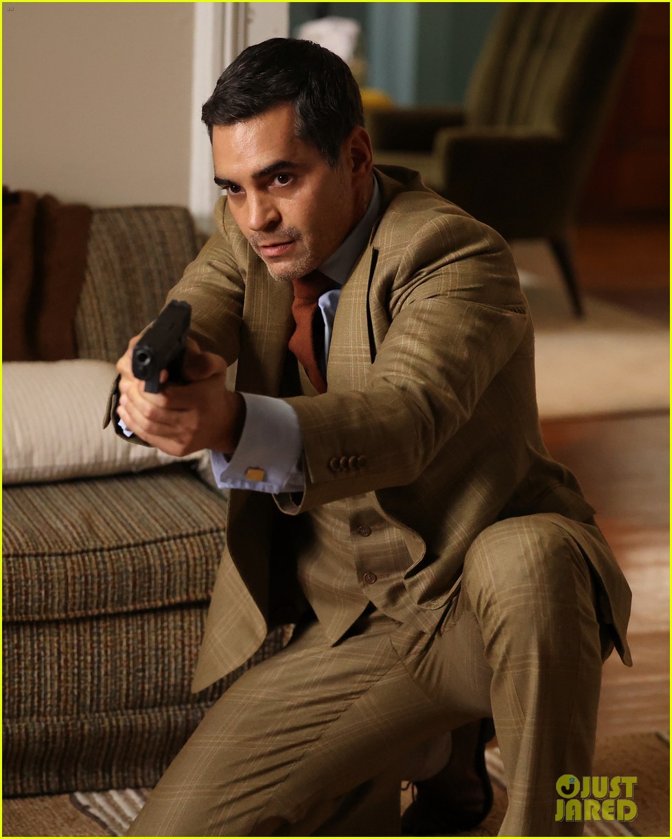 Sleeping Through Scorpion Stings: Will Trent Star Ramon Rodriguez's Story Sleeping Through Scorpion Stings: Will Trent Star Ramon Rodriguez's Story