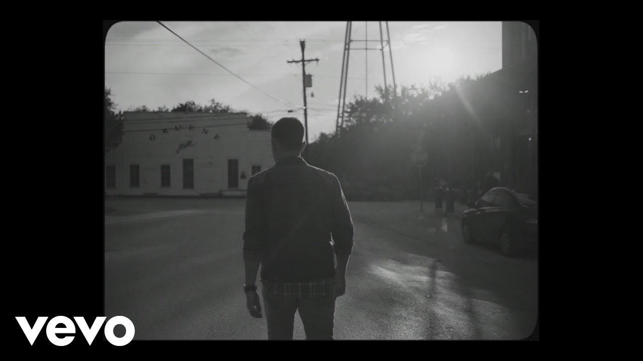 Son Of Scotty McCreery Honors George Strait In Sweet Video: Watch Now Son Of Scotty McCreery Honors George Strait In Sweet Video: Watch Now