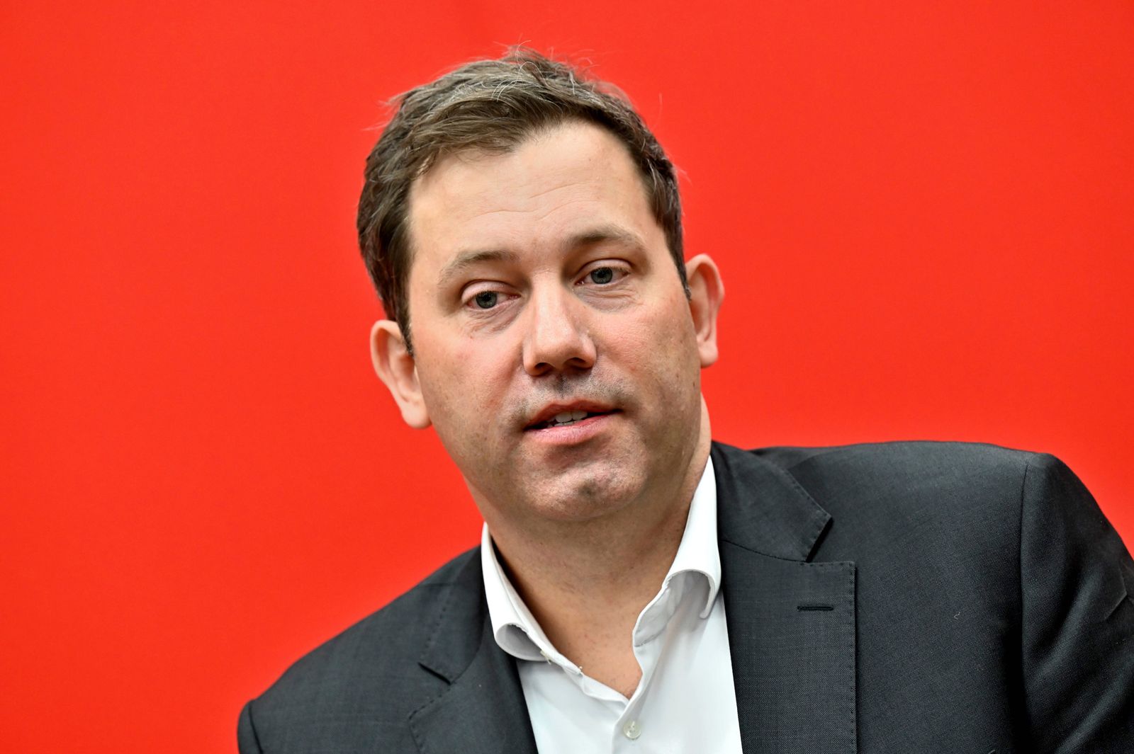 SPD Wählt Lars Klingbeil Zum Fraktionsvorsitzenden SPD Wählt Lars Klingbeil Zum Fraktionsvorsitzenden