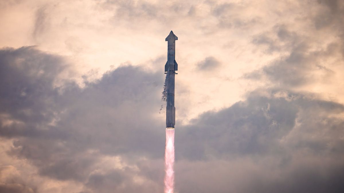 Starship Flight 9 Launch: SpaceX Gets Green Light, FAA Prioritizes Public Safety Starship Flight 9 Launch: SpaceX Gets Green Light, FAA Prioritizes Public Safety
