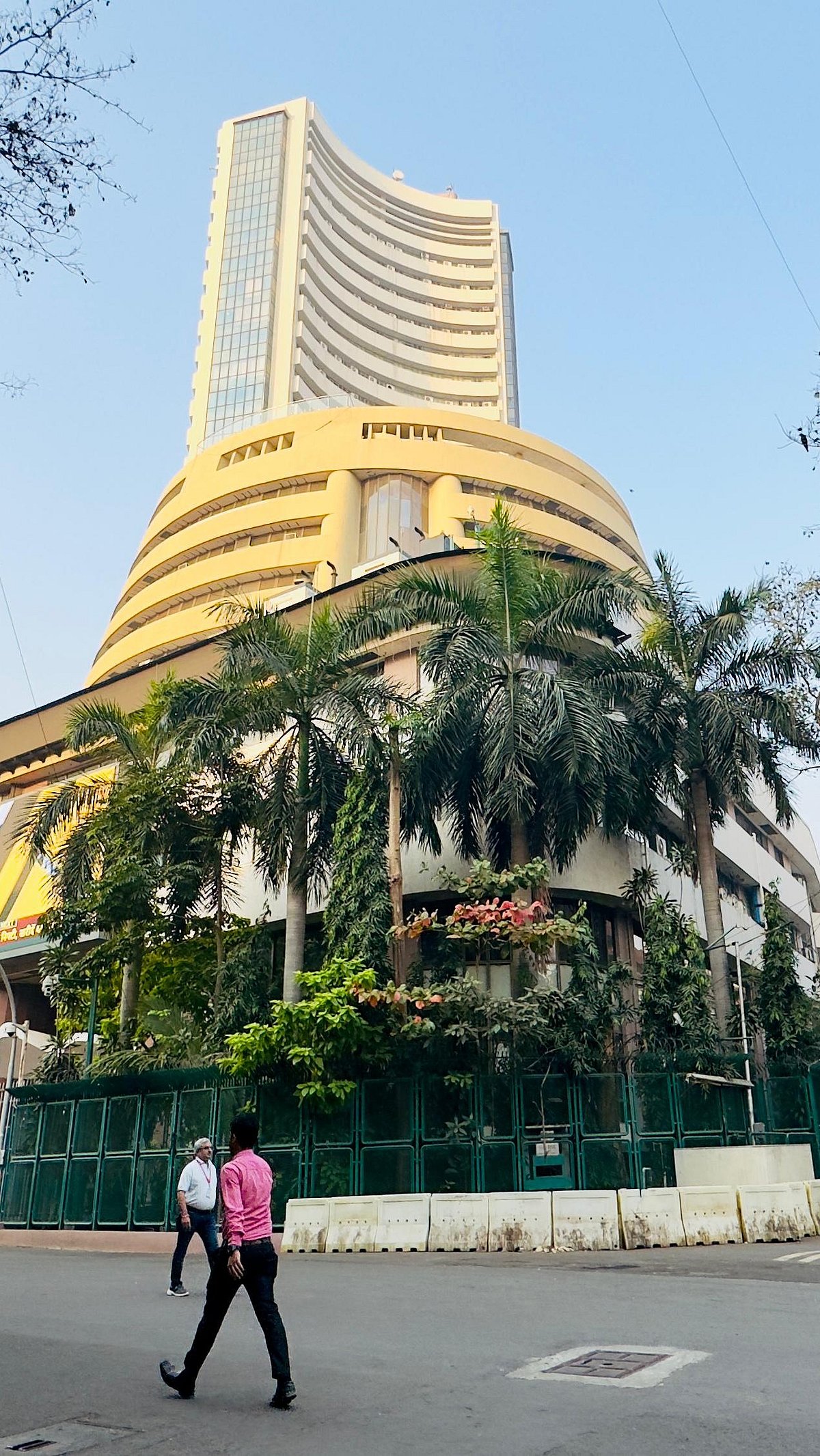 Stock Market Update: Sensex & Nifty Gains, Top Gainers & Losers Today Stock Market Update: Sensex & Nifty Gains, Top Gainers & Losers Today