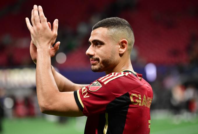 Θα Επιστρέψει Ο Γιακουμάκης Στο MLS; Μια Βαθύτερη Ματιά Θα Επιστρέψει Ο Γιακουμάκης Στο MLS; Μια Βαθύτερη Ματιά