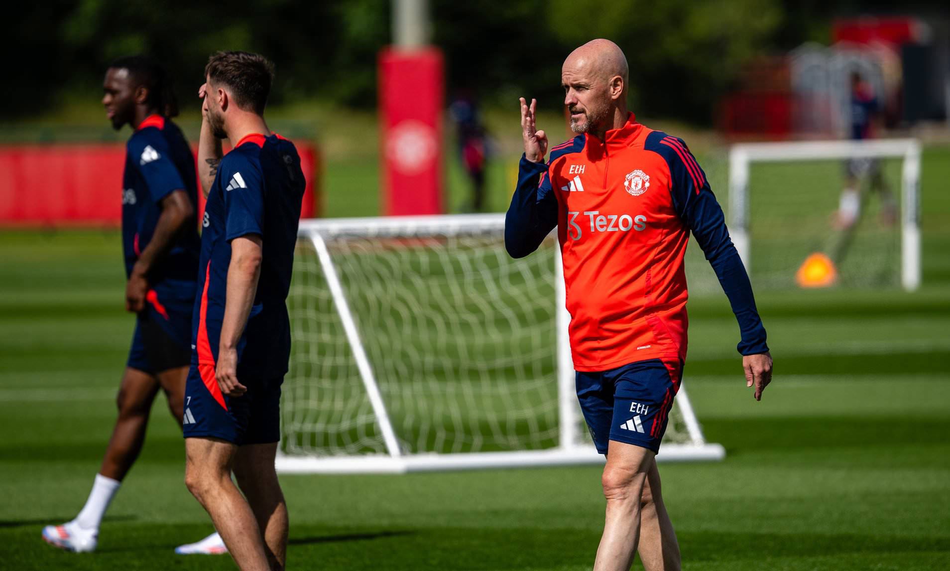 Tagliafico Blames Man United Players For Ten Hag's Struggles Tagliafico Blames Man United Players For Ten Hag's Struggles