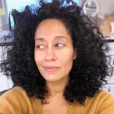 The Age Gap: Examining Tracee Ellis Ross' Romantic Relationships The Age Gap: Examining Tracee Ellis Ross' Romantic Relationships