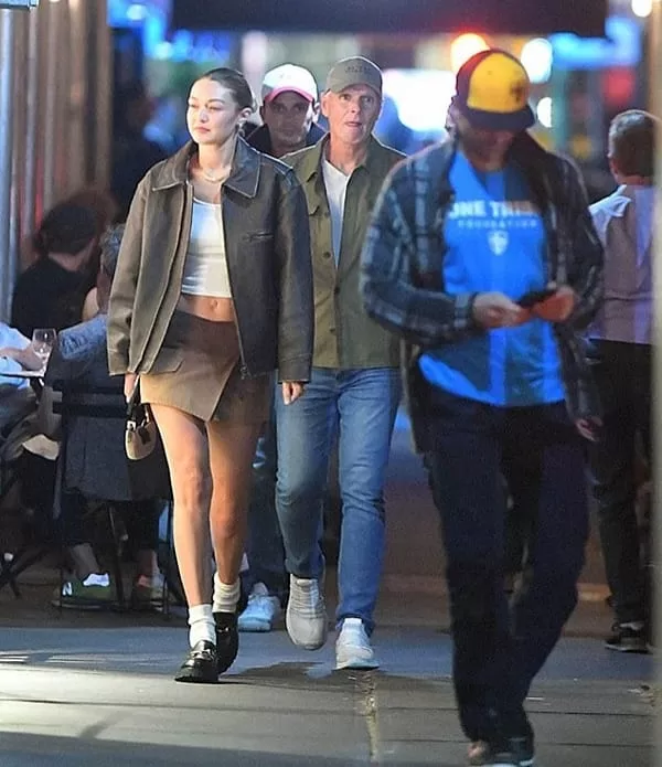 The Bradley Cooper-Leonardo DiCaprio Dynamic In Gigi Hadid's Dating Life The Bradley Cooper-Leonardo DiCaprio Dynamic In Gigi Hadid's Dating Life