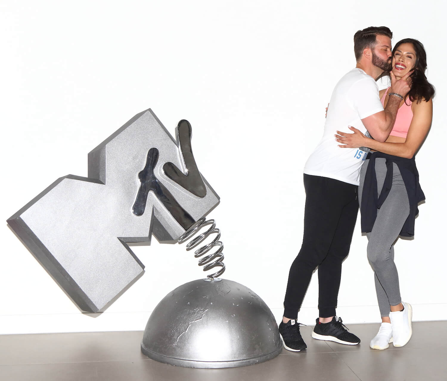 The Challenge Season 41 Spoilers: Who Went Home? Former Champions Still In The Running The Challenge Season 41 Spoilers: Who Went Home? Former Champions Still In The Running