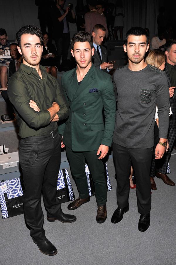 The Jonas Brothers Drama: Couple's Fight And Joe's Reaction The Jonas Brothers Drama: Couple's Fight And Joe's Reaction