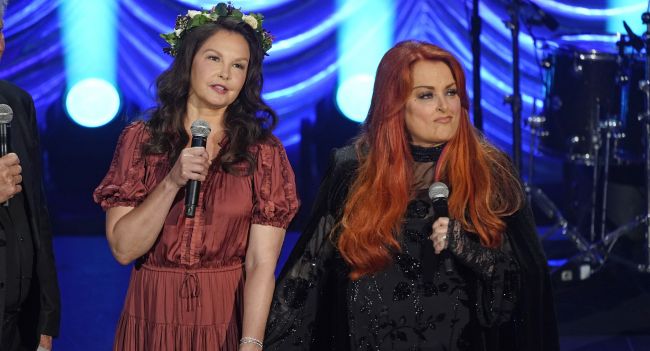 The Judd Sisters: Wynonna And Ashley Reveal Family History In New Documentary The Judd Sisters: Wynonna And Ashley Reveal Family History In New Documentary