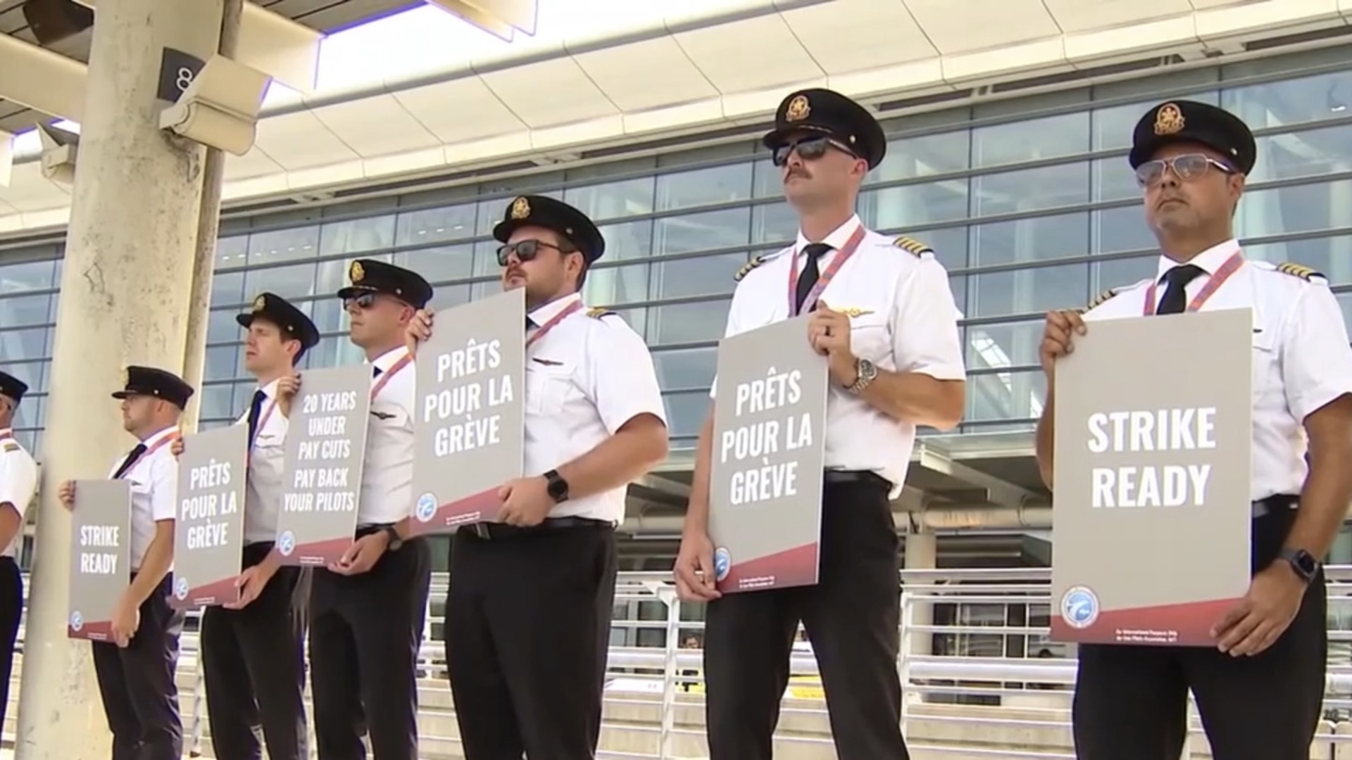 The Looming Canada Post Strike: Customer Exodus And Business Impact The Looming Canada Post Strike: Customer Exodus And Business Impact