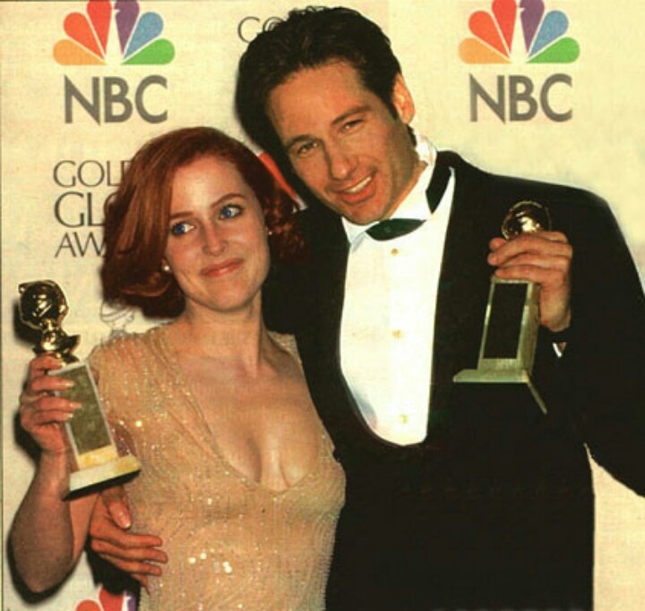 The X-Files Duo: Gillian Anderson And David Duchovny's SAG Awards Moment