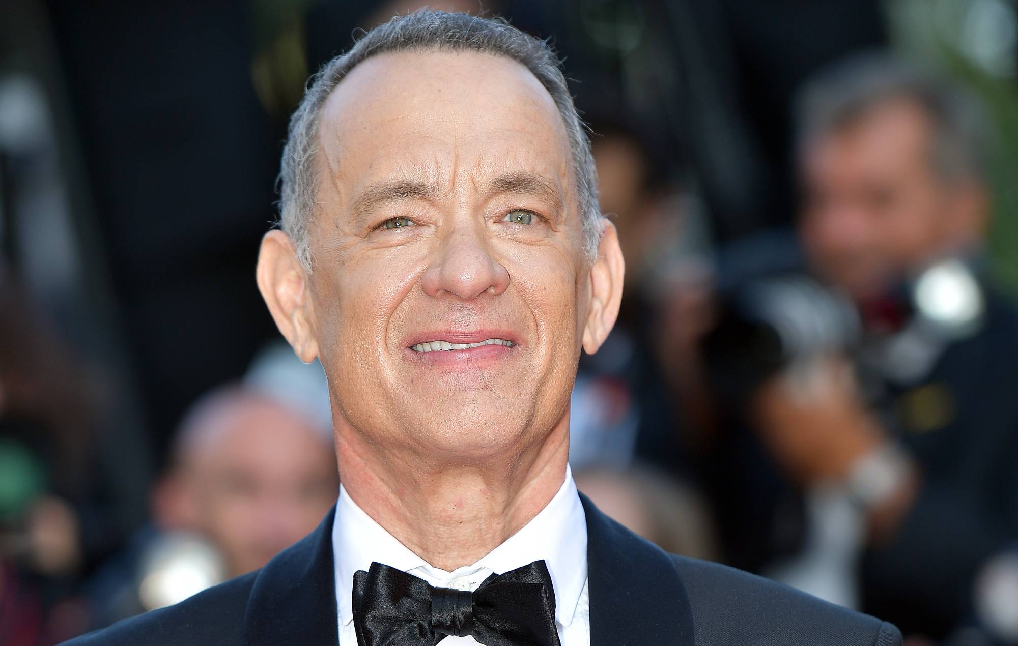 Tom Cruise Still Owes Tom Hanks $1: Will He Ever Pay Up? Tom Cruise Still Owes Tom Hanks $1: Will He Ever Pay Up?