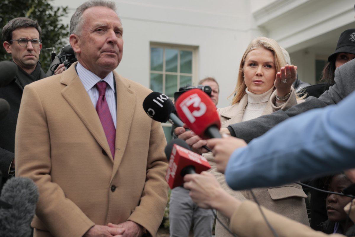 Trump Envoy Witkoff's Moscow Arrival: Interfax Report Details