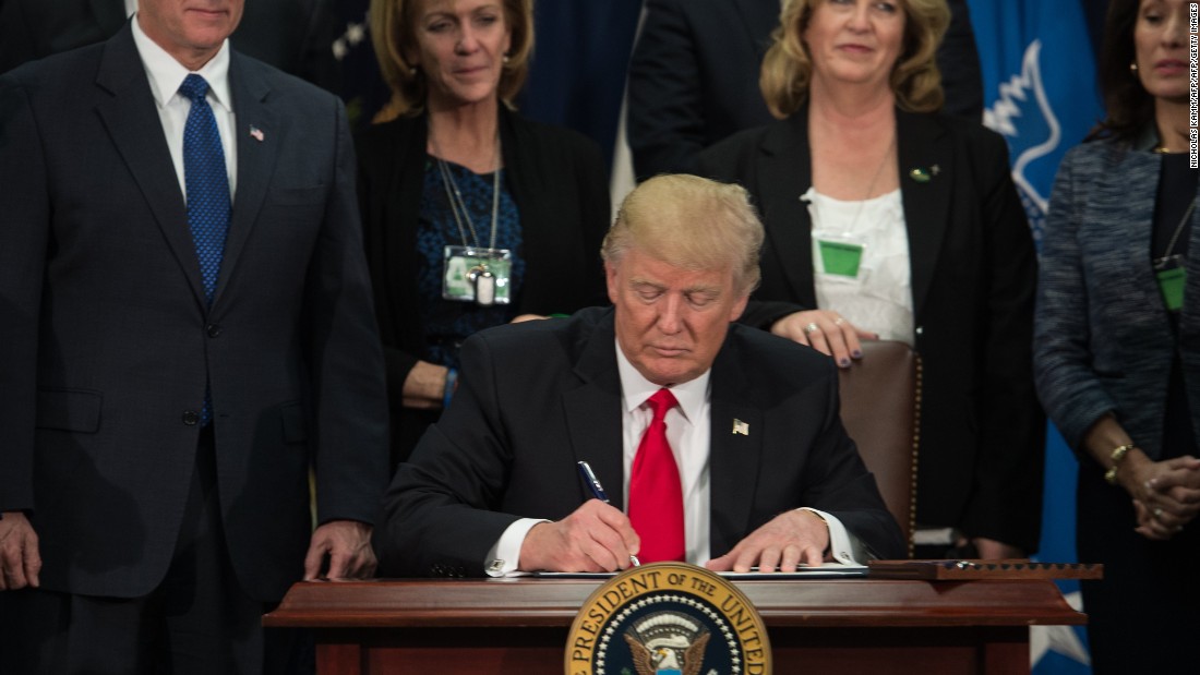 Trump Seeks To Limit Legal Challenges To Migrant Detention Trump Seeks To Limit Legal Challenges To Migrant Detention