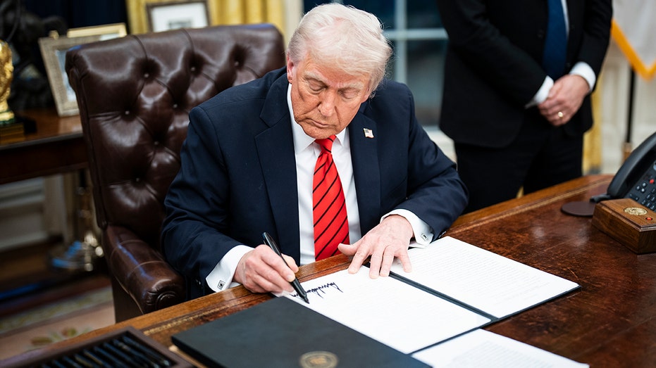 Trump Tariffs: A Fox News Debate And The Host's Financial Counterargument Trump Tariffs: A Fox News Debate And The Host's Financial Counterargument