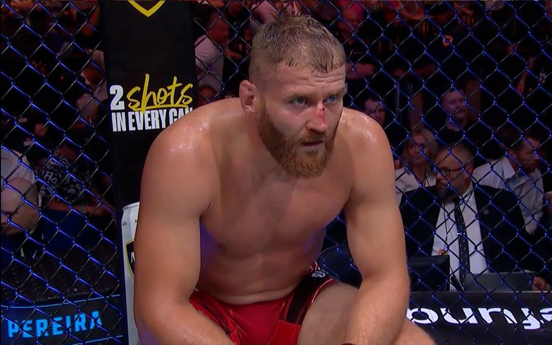 UFC 313 Controversy: Fighter Admits Defeat Following UFC 313 Controversy: Fighter Admits Defeat Following