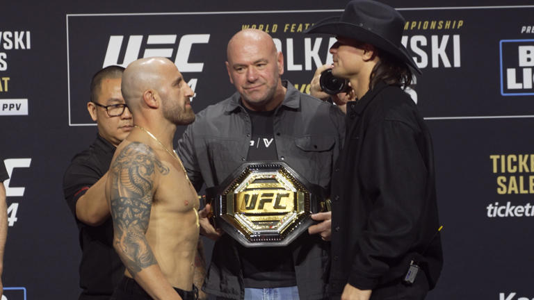 UFC 314 Card Damaged: Highly-Anticipated Knockout Match Called Off UFC 314 Card Damaged: Highly-Anticipated Knockout Match Called Off