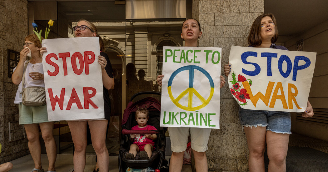 Ukraine Peace Talks: Zelensky Seeks Trump's Involvement Ukraine Peace Talks: Zelensky Seeks Trump's Involvement