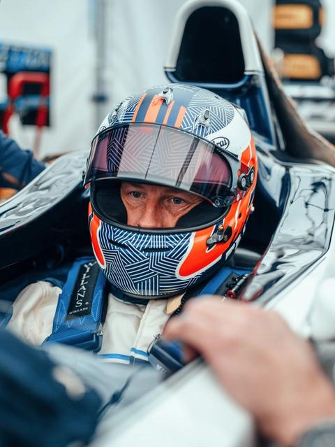 Understanding Jenson & The FW22 Extended Line Understanding Jenson & The FW22 Extended Line