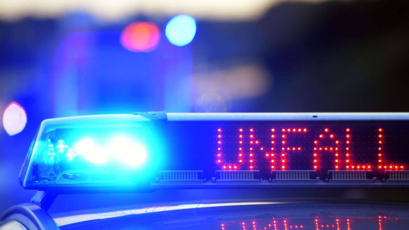 Unfall In Stemwede: Details Zum Zusammenstoß Eines Autos Mit Einem Baum Unfall In Stemwede: Details Zum Zusammenstoß Eines Autos Mit Einem Baum