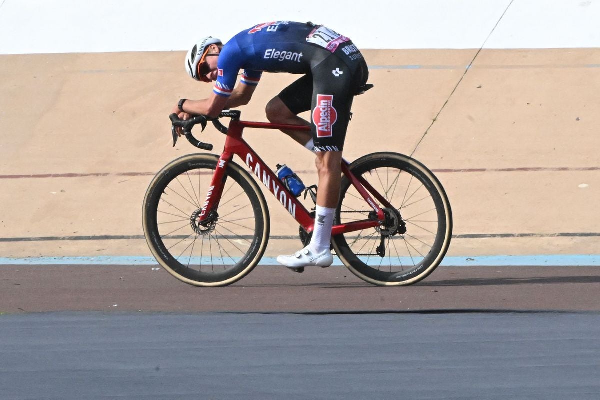Van Der Poel's Paris-Roubaix Result: Third Place, Pogacar Lags Van Der Poel's Paris-Roubaix Result: Third Place, Pogacar Lags