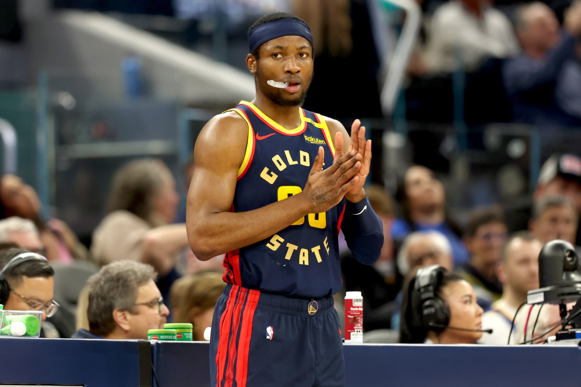 Victory For The Warriors: Kuminga's Comeback, Curry And Kerr Achieve Milestones Victory For The Warriors: Kuminga's Comeback, Curry And Kerr Achieve Milestones