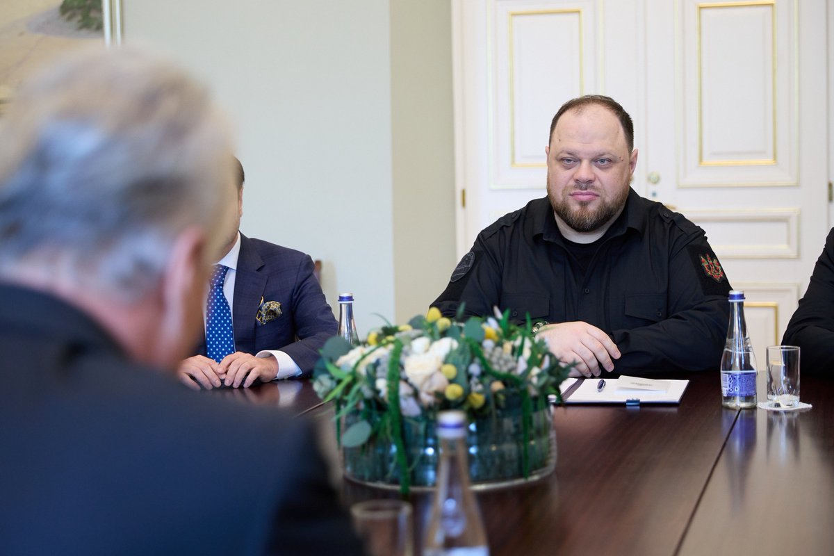 Війна В Україні: Реакція Сенатора Грема На Підтримку РФ З Боку Однієї З Країн Війна В Україні: Реакція Сенатора Грема На Підтримку РФ З Боку Однієї З Країн