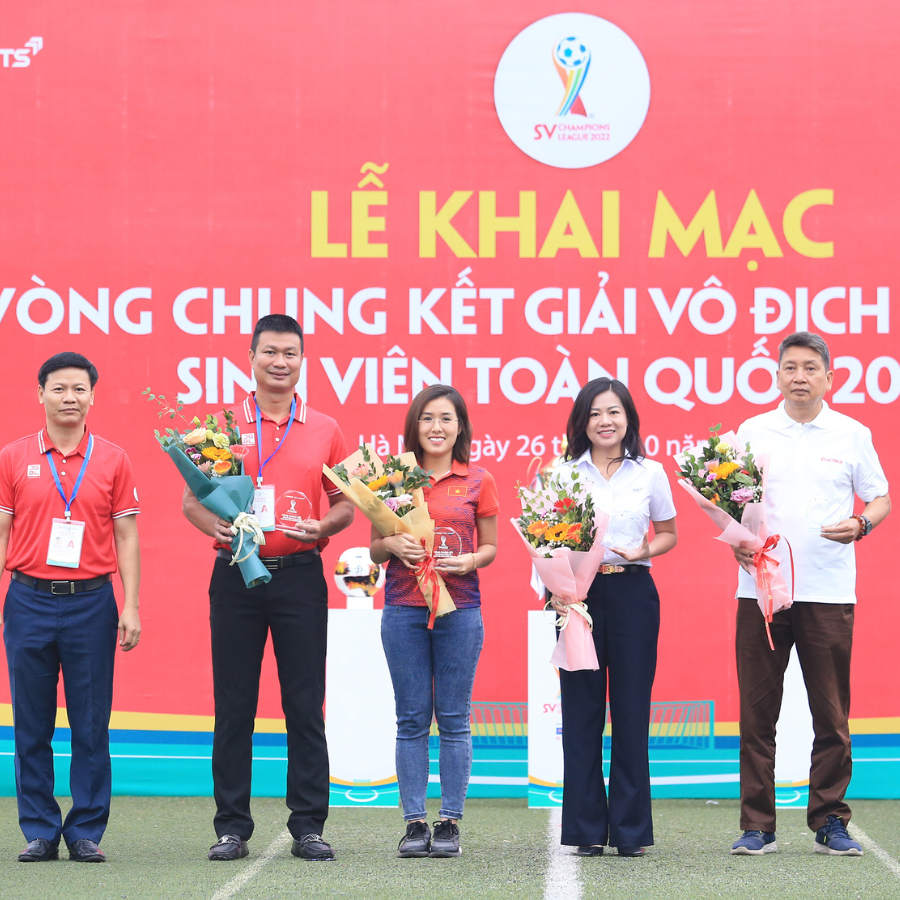 Vòng Chung Kết Giải Bóng Đá Sinh Viên:  Cú Hích Mạnh Mẽ Từ Trận Mở Màn